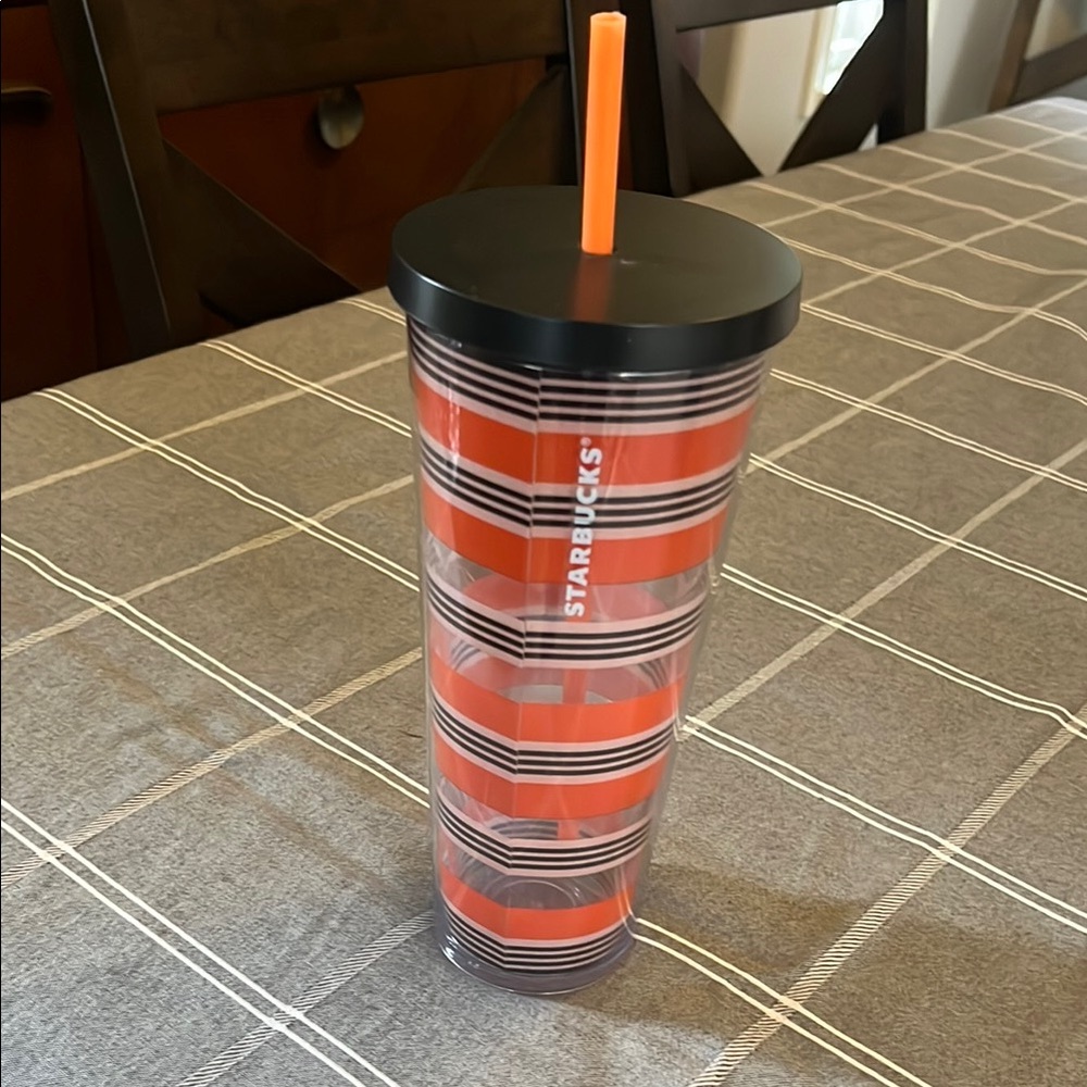 Starbucks Venti cold cup, 2018 Halloween edition 24 ounce